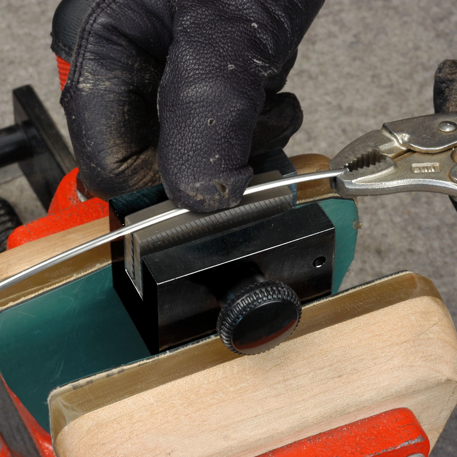 Fret Barber - StewMac Fret Barber - StewMac -US Tool Sales Shop 4363 3 inuse black