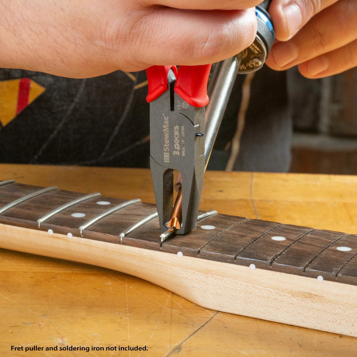 StewMac Fret Heater - StewMac StewMac Fret Heater - StewMac -US Tool Sales Shop 4550 3 fret heater in use 3000 scaled