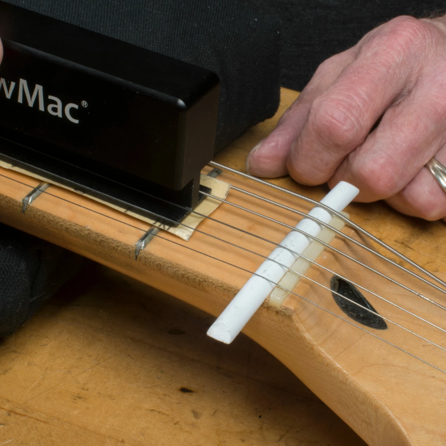 StewMac Fretbar Understring Leveler - StewMac StewMac Fretbar Understring Leveler - StewMac -US Tool Sales Shop 4641 4 string jack in use 3000 scaled